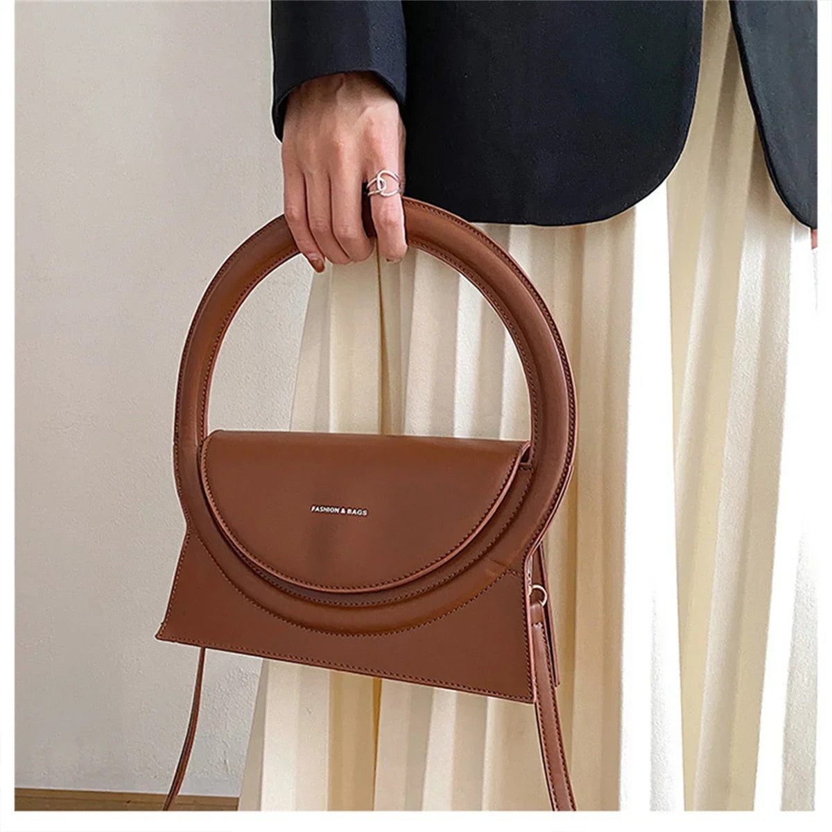 Jaqueline - Woman's Luxury Designer Leather Circle Shoulder Bag