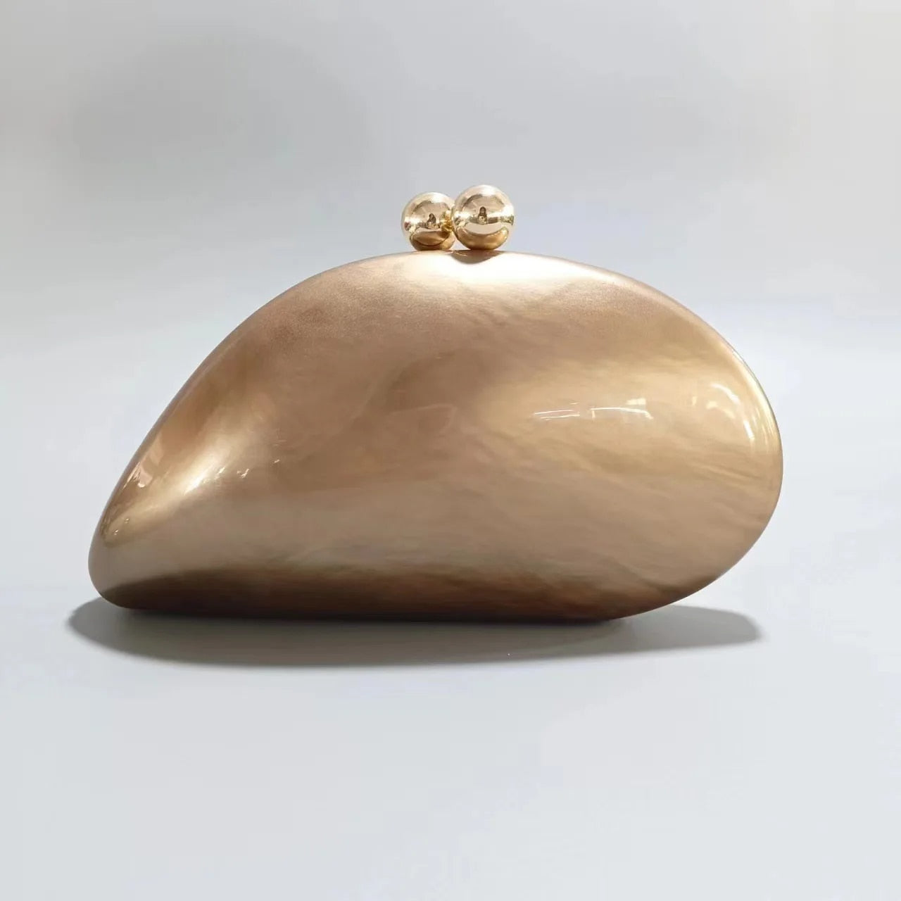 Shelby - Pearlescent High QualityShell Shape Evening clutch Evening Bags