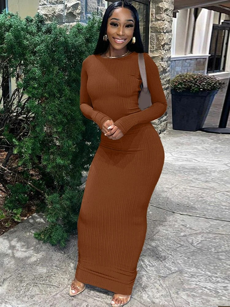 Missy - Long-Sleeved Bodycon Maxi Dress