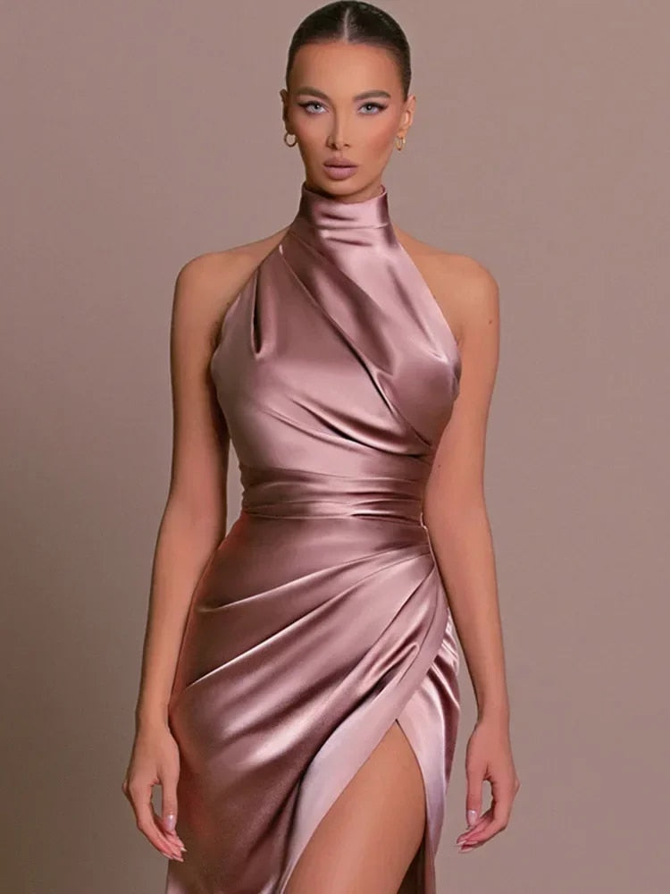 Le Luxe - Elegant Luxury Evening Halter Dress