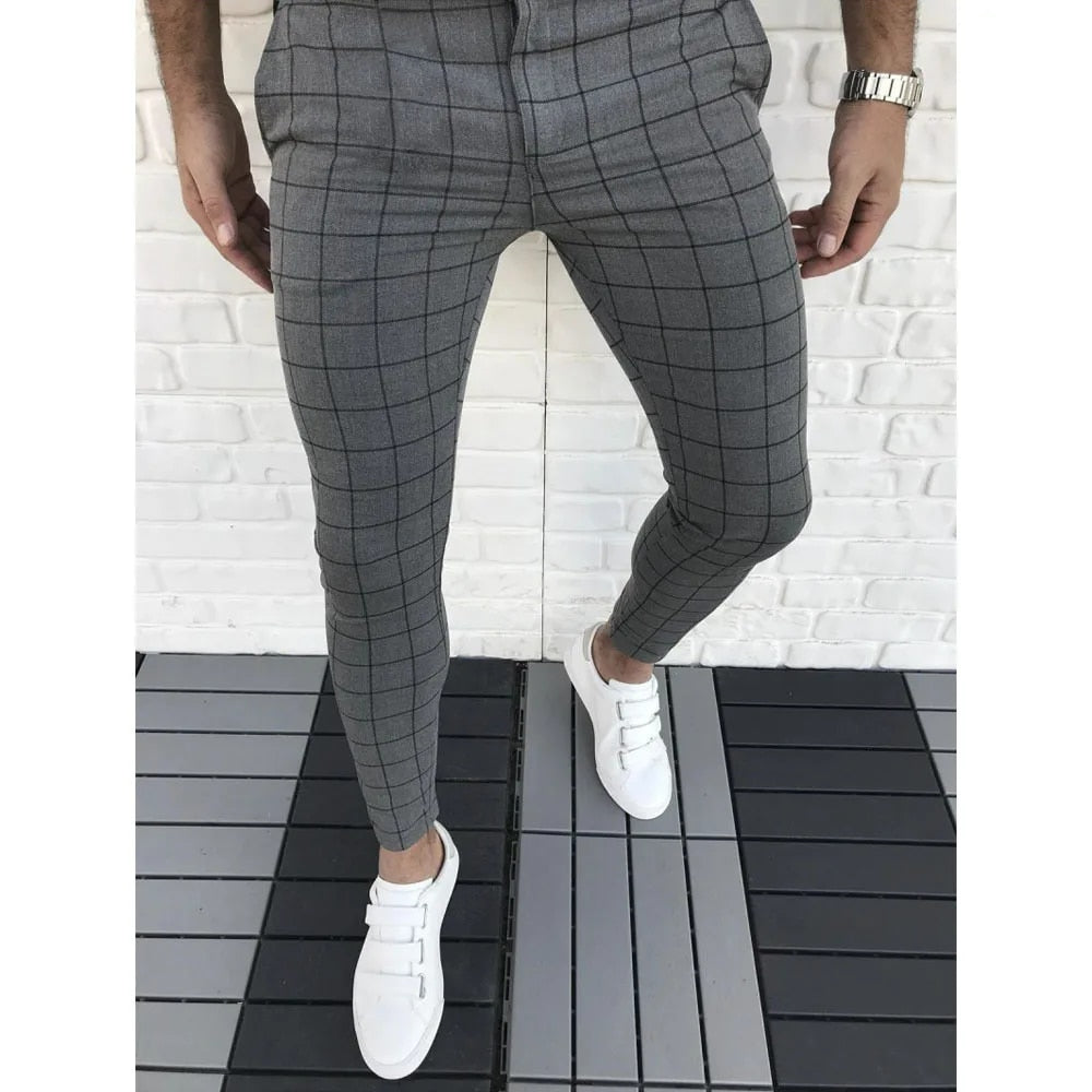 Men's Slim-Fit Cargo Pants