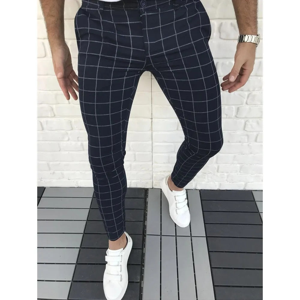 Men's Slim-Fit Cargo Pants