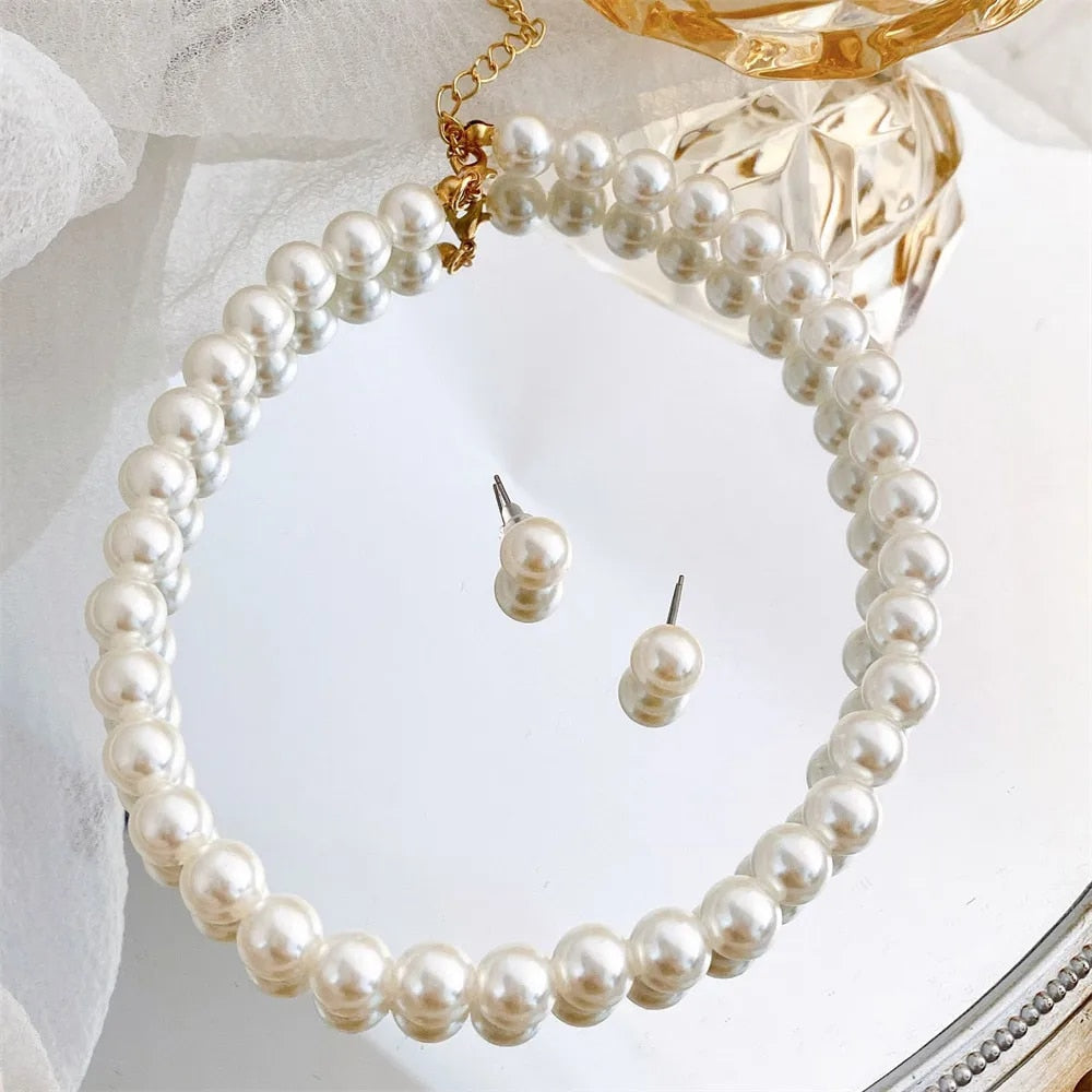 Vintage Faux Pearl Essence Necklace Jewelry Set